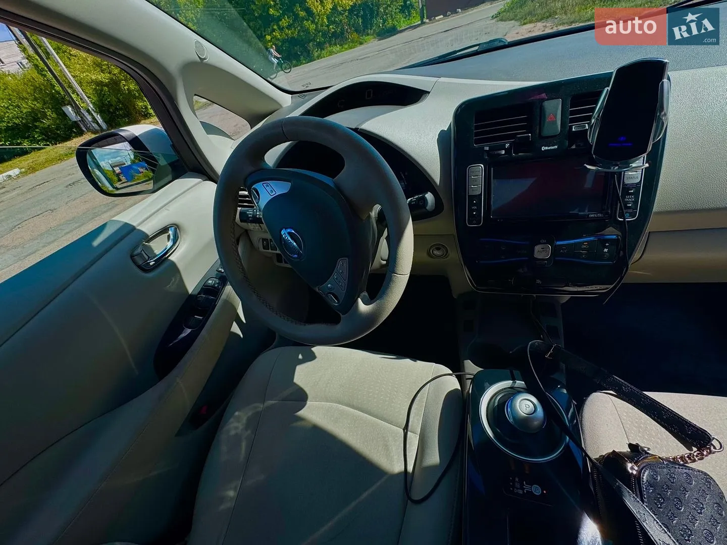 2011 Nissan Leaf - мініатюра 8
