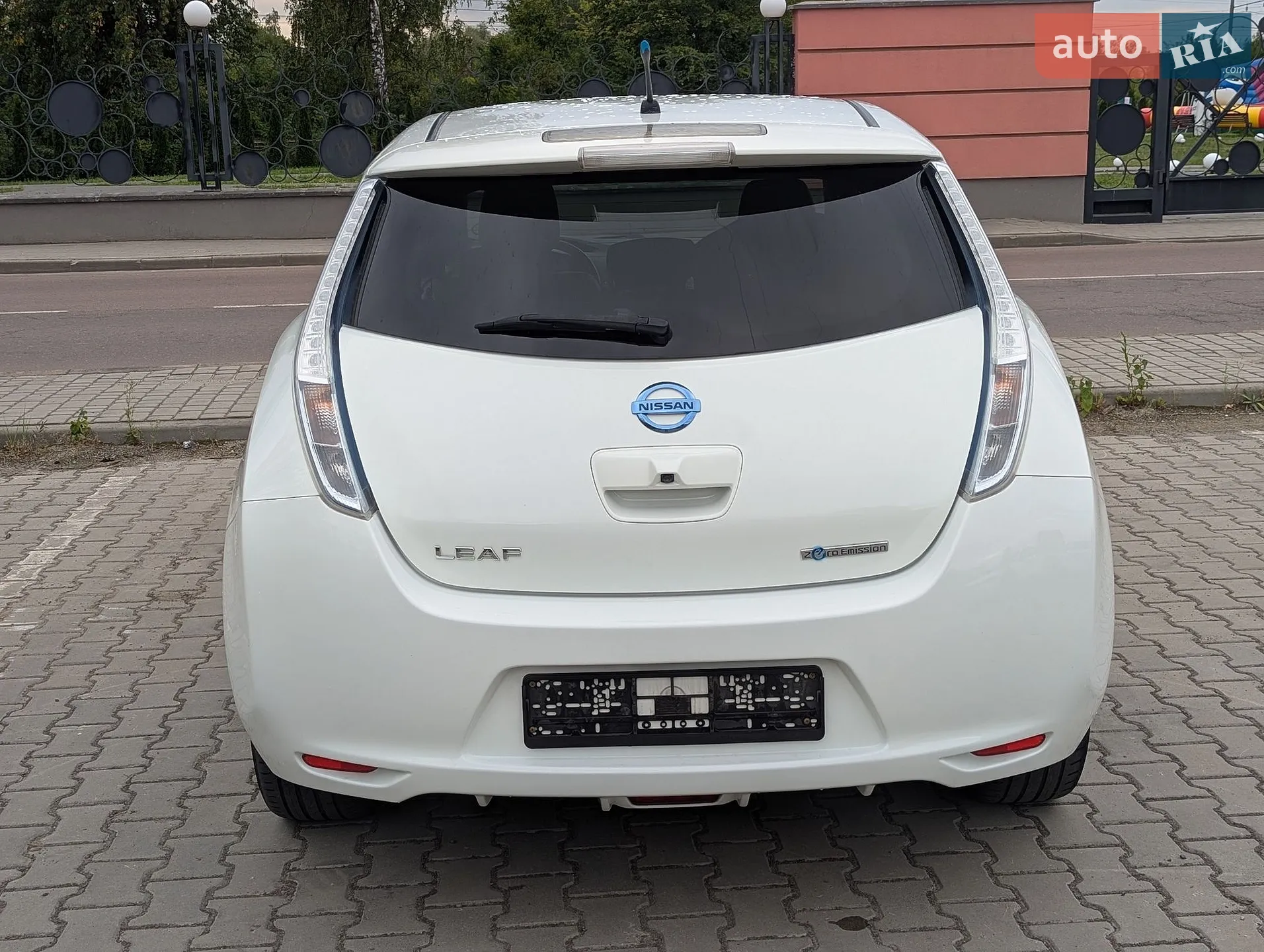 2013 Nissan Leaf - мініатюра 10
