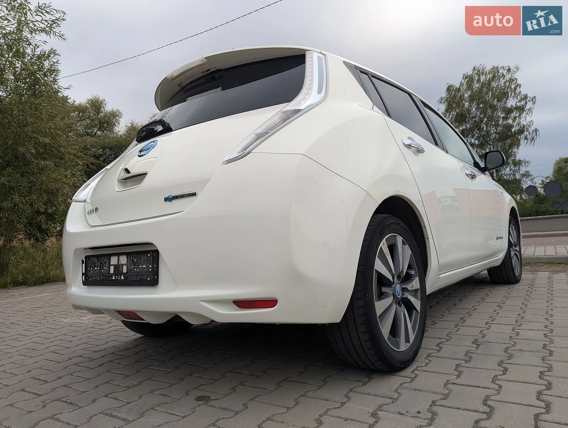 2013 Nissan Leaf - мініатюра 13