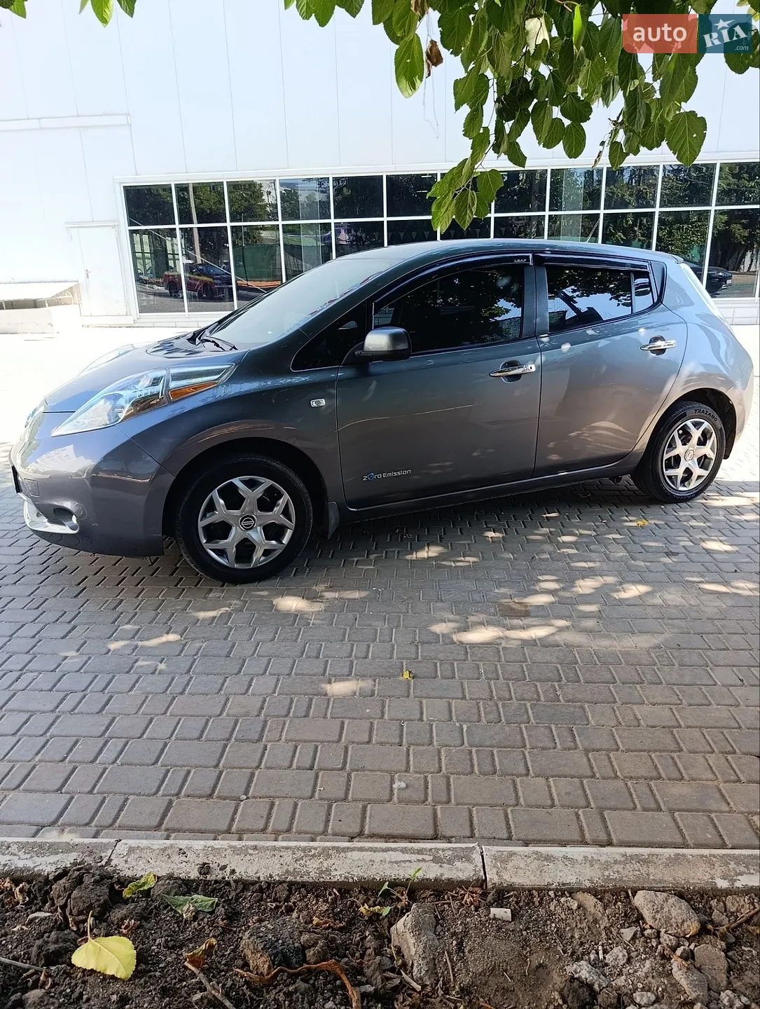2015 Nissan Leaf - мініатюра 3