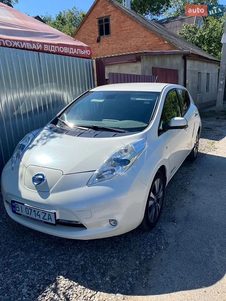 2013 Nissan Leaf - мініатюра 13