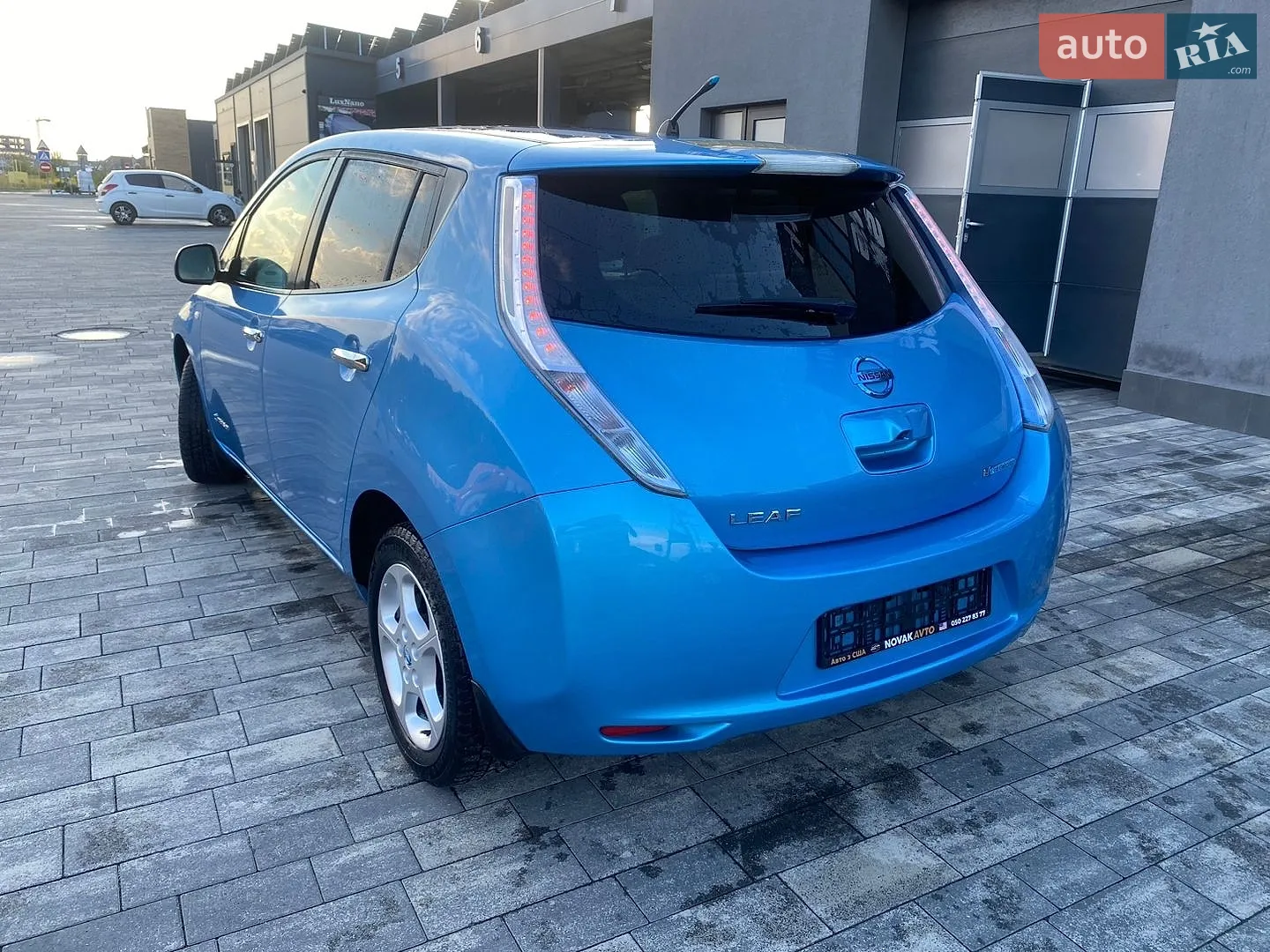 2012 Nissan Leaf - мініатюра 15