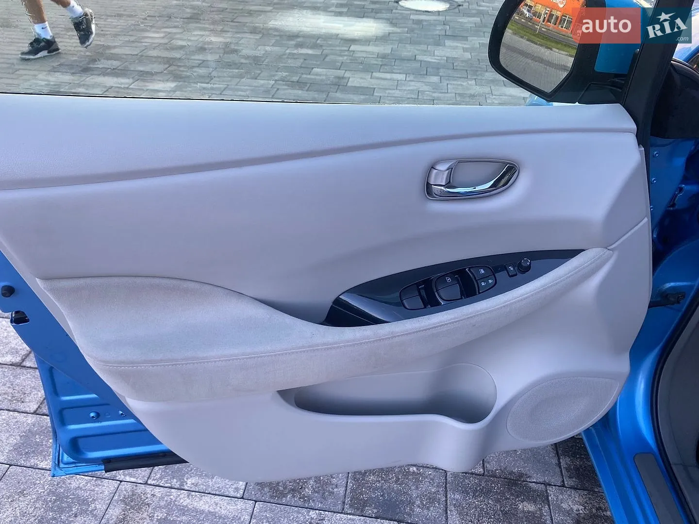 2012 Nissan Leaf - мініатюра 20