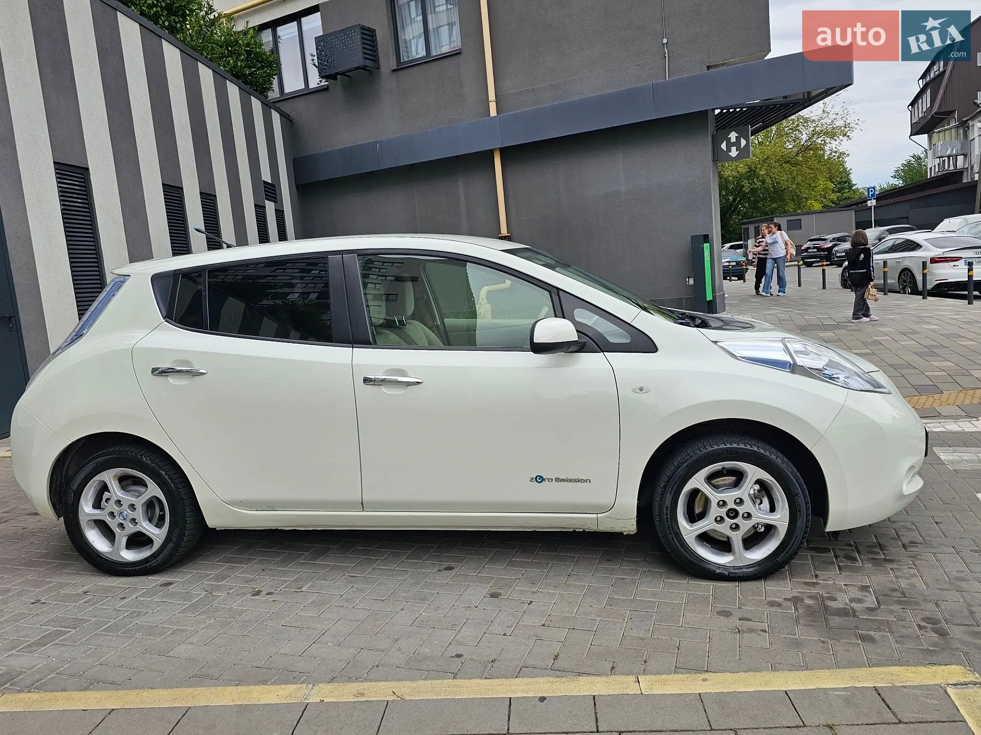 2012 Nissan Leaf - мініатюра 7