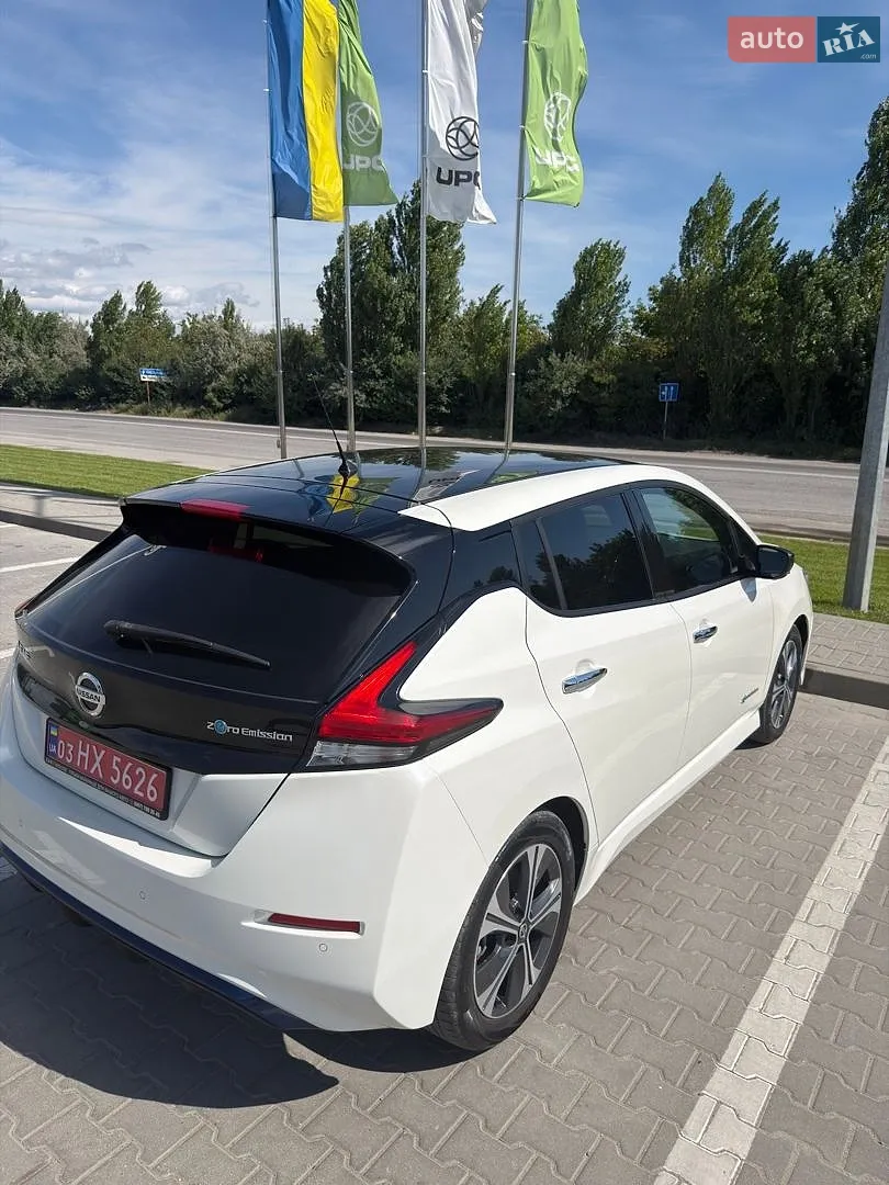 2018 Nissan Leaf - мініатюра 12
