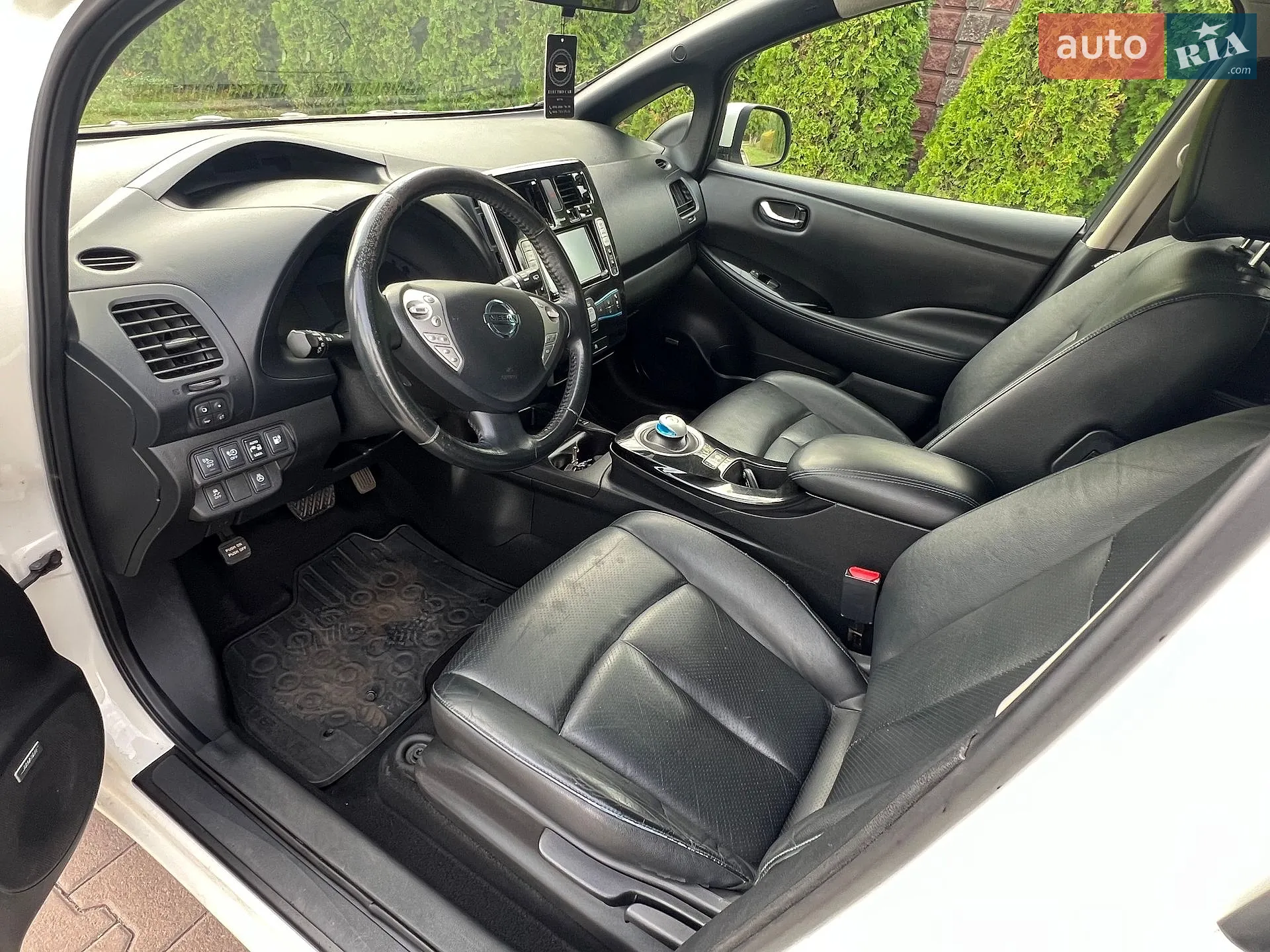 2015 Nissan Leaf - мініатюра 12