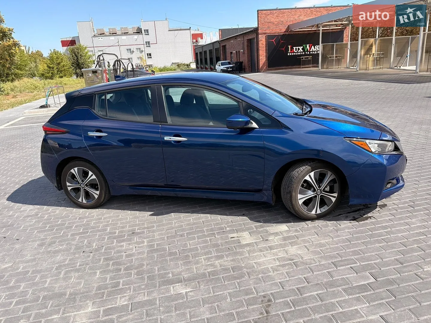 2020 Nissan Leaf - мініатюра 4