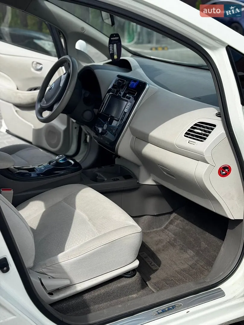 2012 Nissan Leaf - мініатюра 2