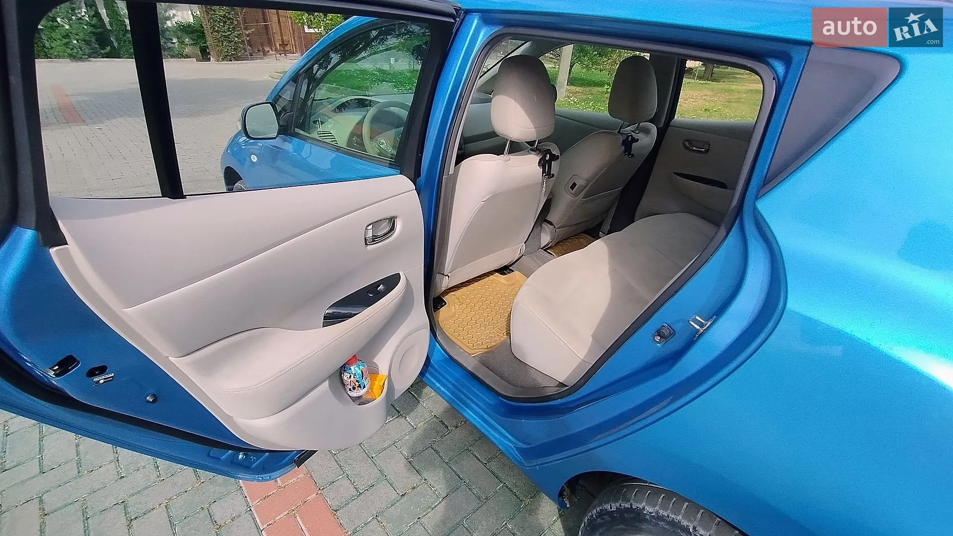2011 Nissan Leaf - мініатюра 19