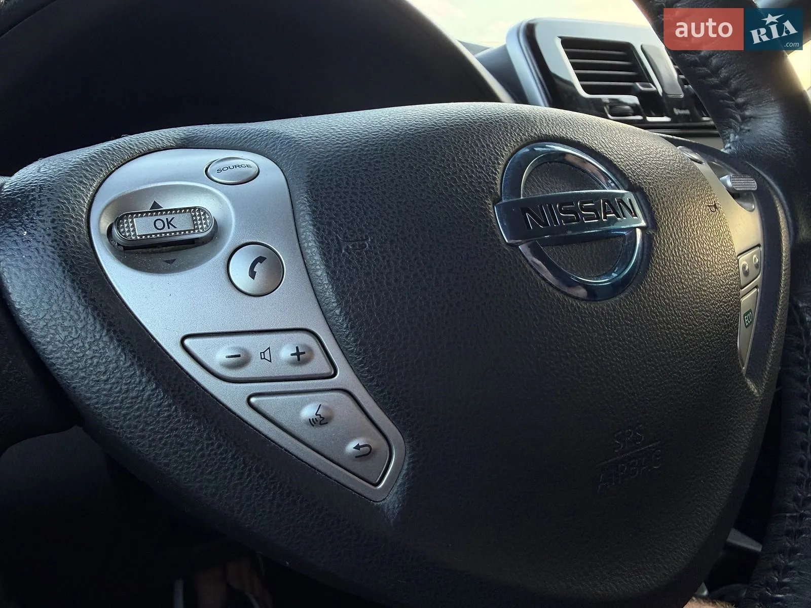 2016 Nissan Leaf - мініатюра 12
