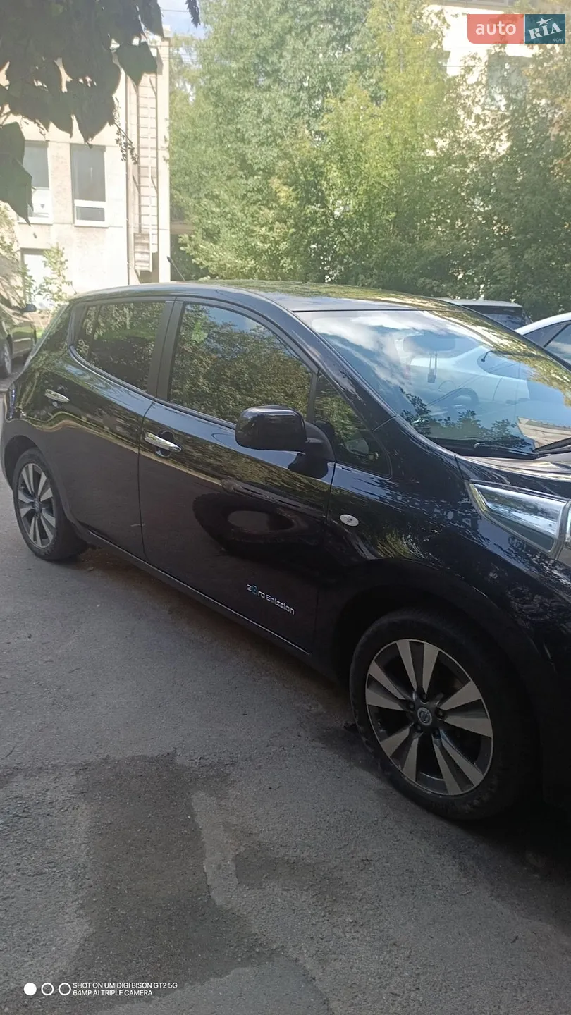2013 Nissan Leaf - мініатюра 17