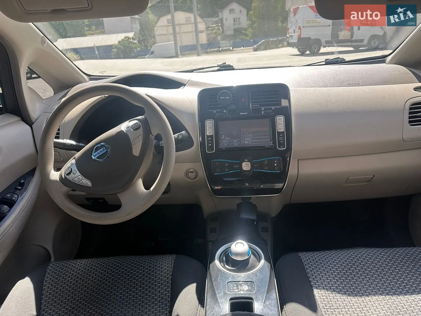 2012 Nissan Leaf - мініатюра 31
