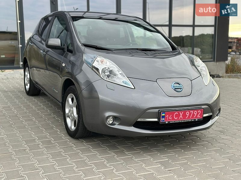 Хэтчбек Nissan Leaf 2014 в Тернополе