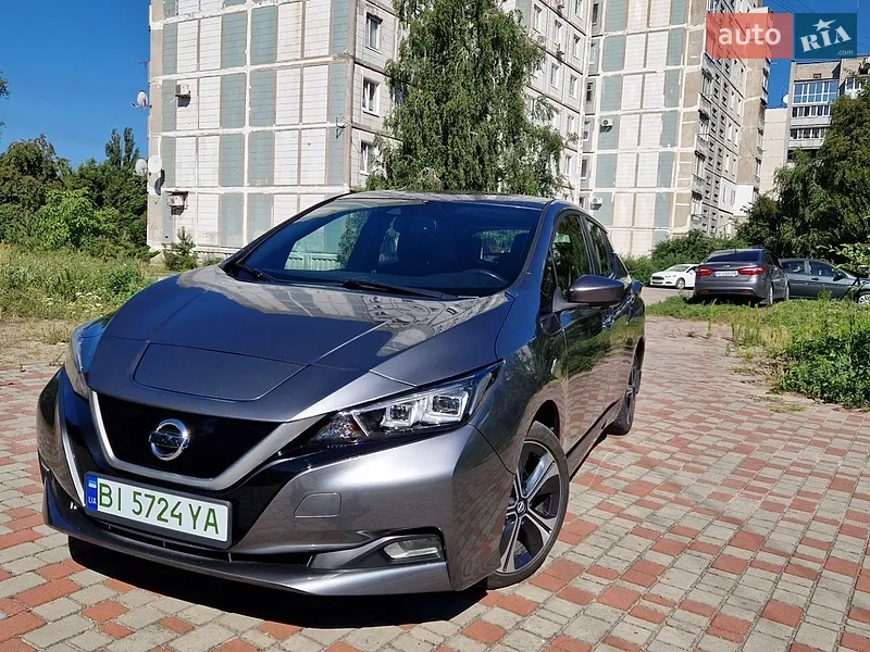 Nissan Leaf 2021