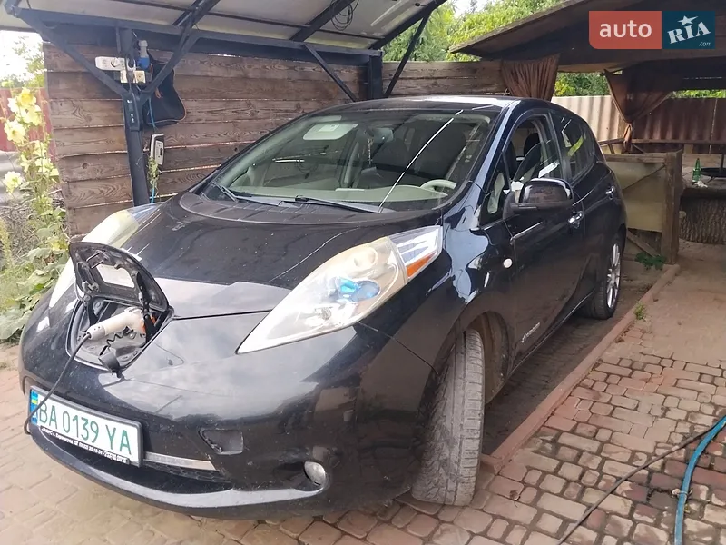 Nissan Leaf 2012