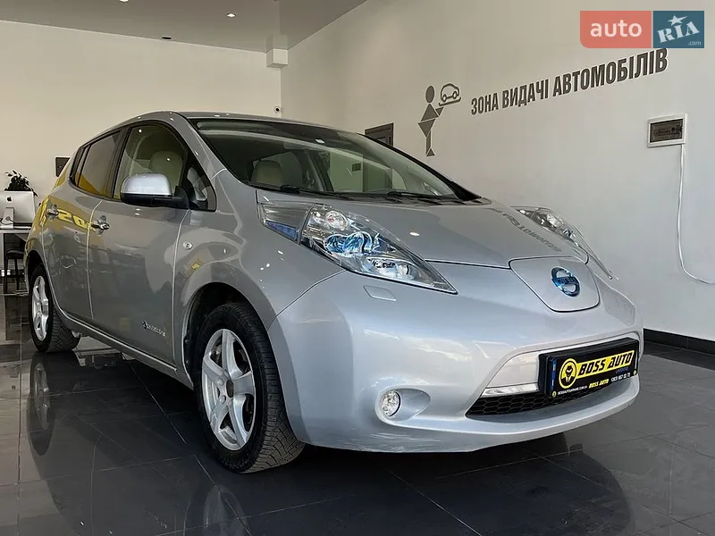 Nissan Leaf 2012