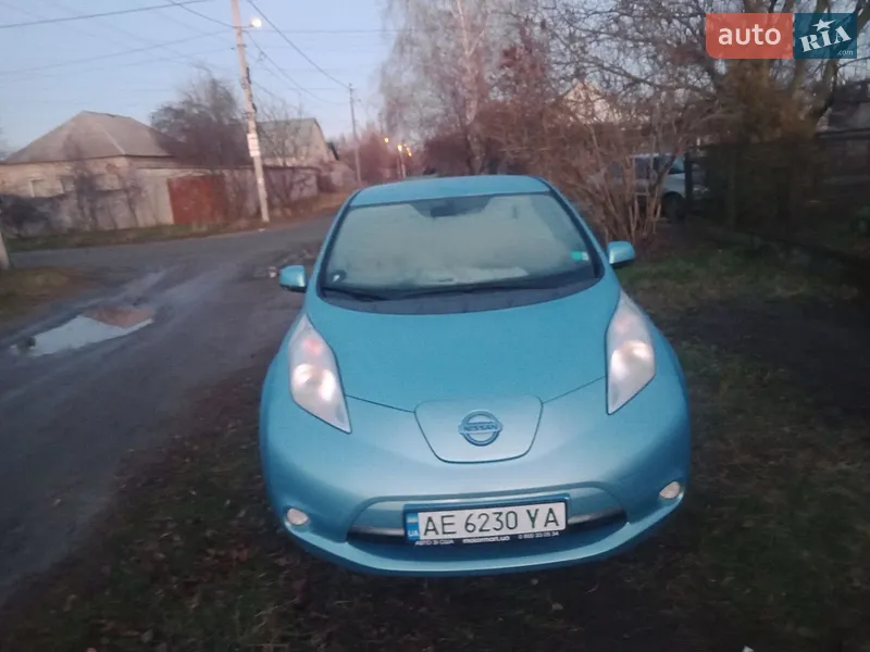 Nissan Leaf