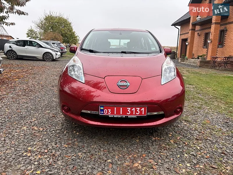 Nissan Leaf