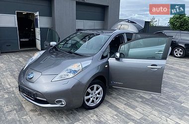 Хэтчбек Nissan Leaf 2013 в Луцке