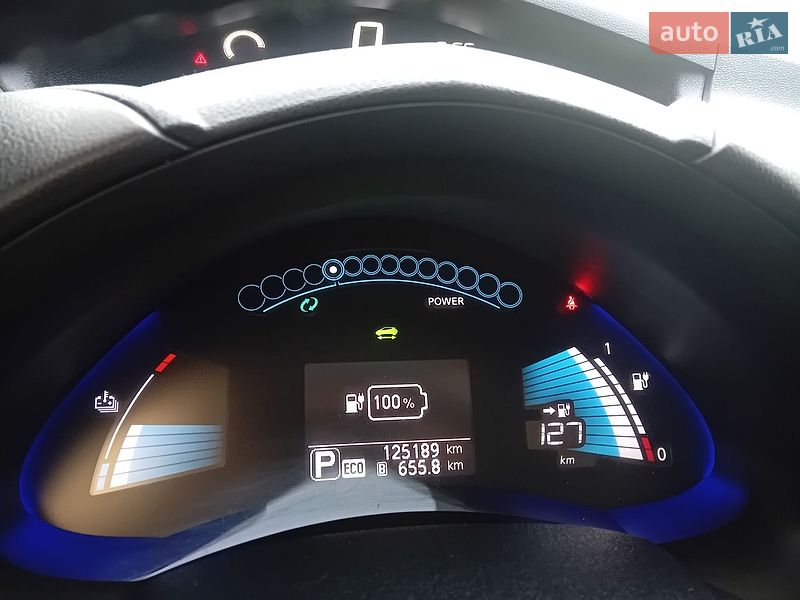 Хэтчбек Nissan Leaf 2015 в Звягеле