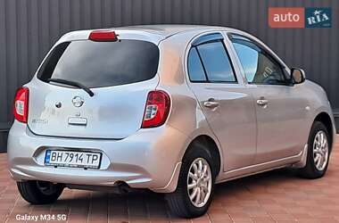 Хэтчбек Nissan March 2016 в 