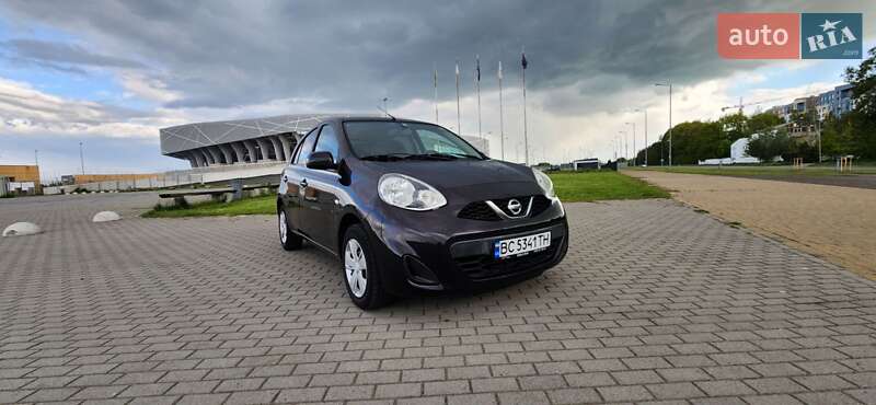 Хэтчбек Nissan March 2013 в 