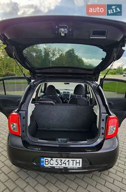Хэтчбек Nissan March 2013 в 