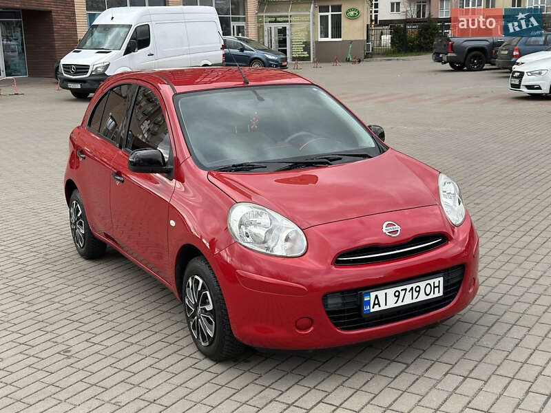 Хетчбек Nissan March 2010 в Житомирі