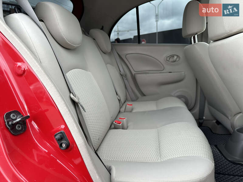 Хетчбек Nissan March 2010 в Житомирі