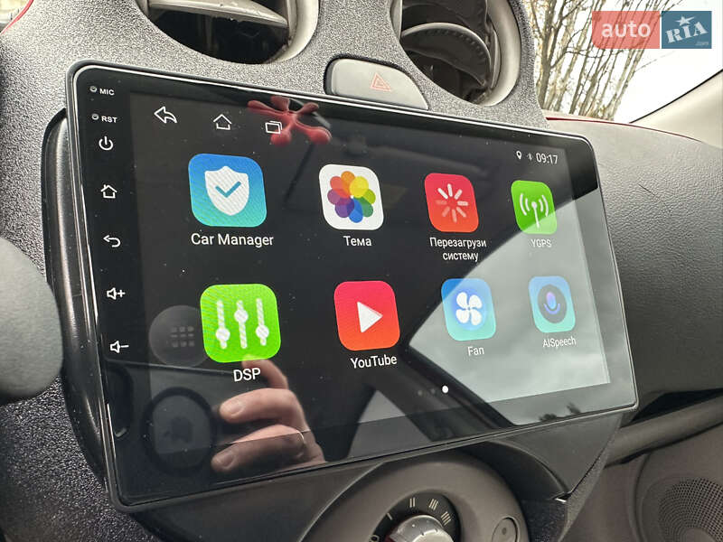 Хетчбек Nissan March 2010 в Житомирі