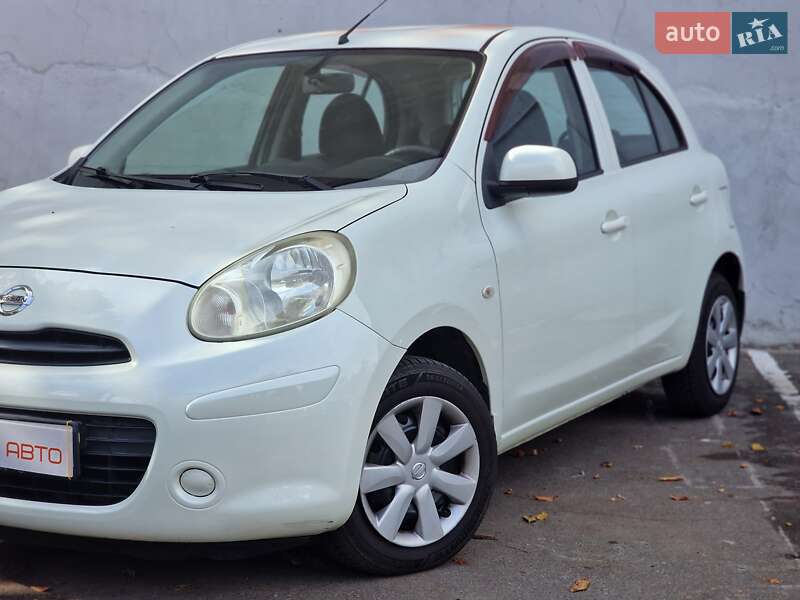 Хетчбек Nissan March 2012 в Одесі фото 11 Хетчбек Nissan March 2012 в Одесі