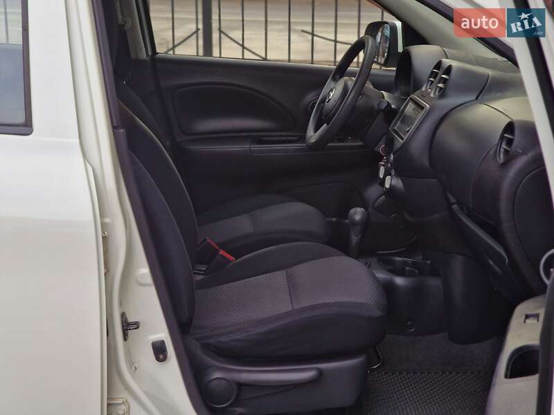 Хетчбек Nissan March 2012 в Одесі фото 48 Хетчбек Nissan March 2012 в Одесі