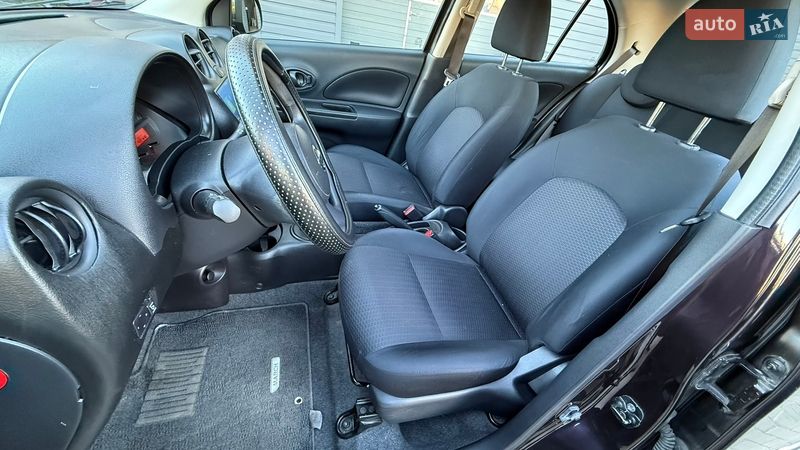 Хэтчбек Nissan March 2013 в Киеве
