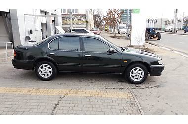 Седан Nissan Maxima 1997 в Одессе