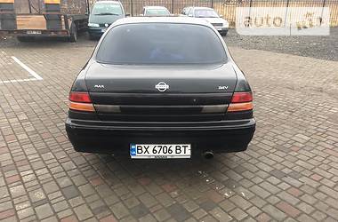 Седан Nissan Maxima 1996 в Луцьку