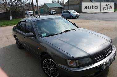 Седан Nissan Maxima 1998 в Одессе