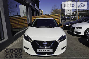 Nissan Maxima 2017