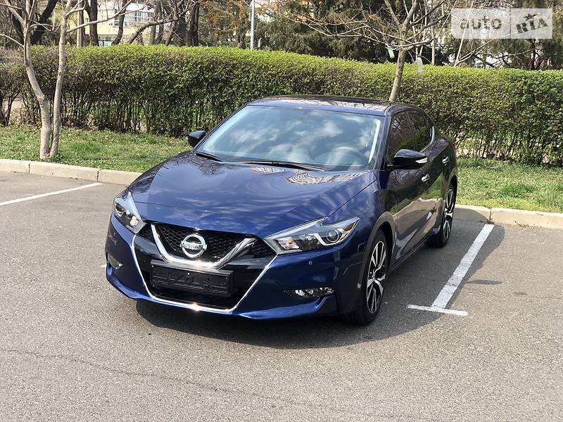 Седан Nissan Maxima 2018 в Одесі