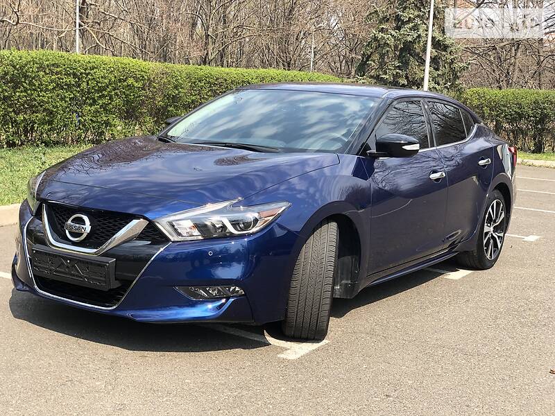 Седан Nissan Maxima 2018 в Одесі