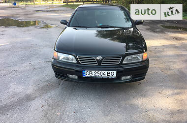 Седан Nissan Maxima 1997 в Киеве