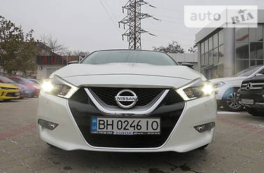 Nissan Maxima 2015