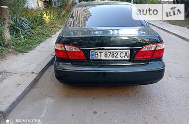 Седан Nissan Maxima 2000 в Херсоне