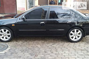 Седан Nissan Maxima 2004 в Харькове