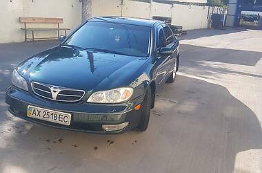 Седан Nissan Maxima 2001 в Харькове