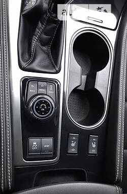 Седан Nissan Maxima 2019 в 