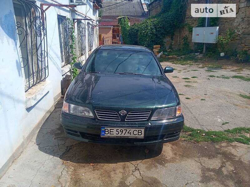 Седан Nissan Maxima 1997 в 