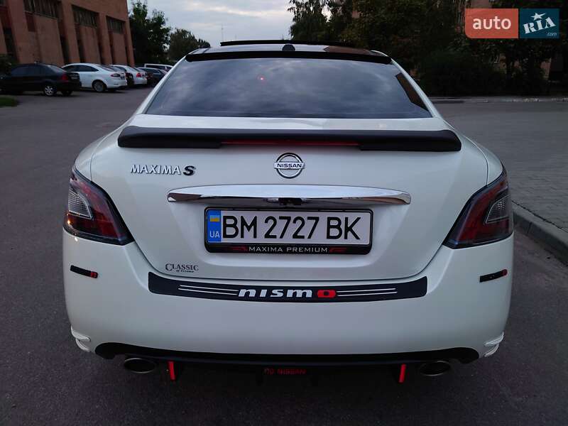 Седан Nissan Maxima 2014 в Полтаві