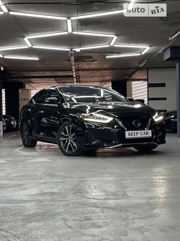 Седан Nissan Maxima 2019 в Одессе