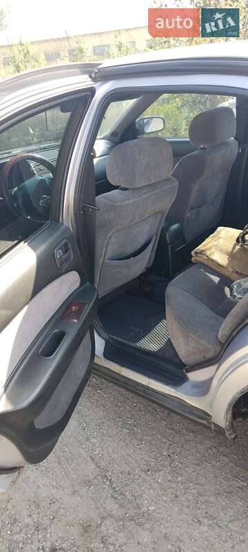 Седан Nissan Maxima 1996 в Самборе