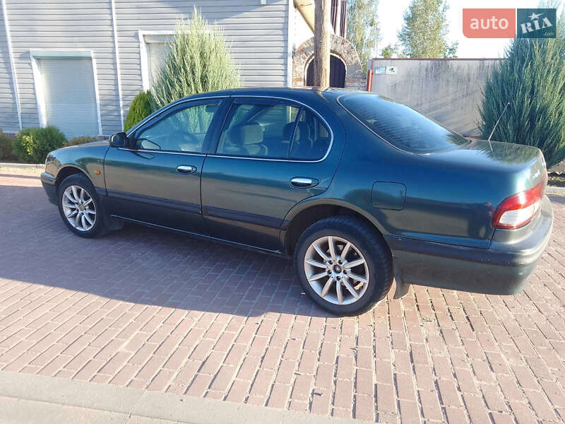 Nissan Maxima 1999